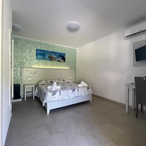 Deluxe Zimmer mit Kingsize-Bett